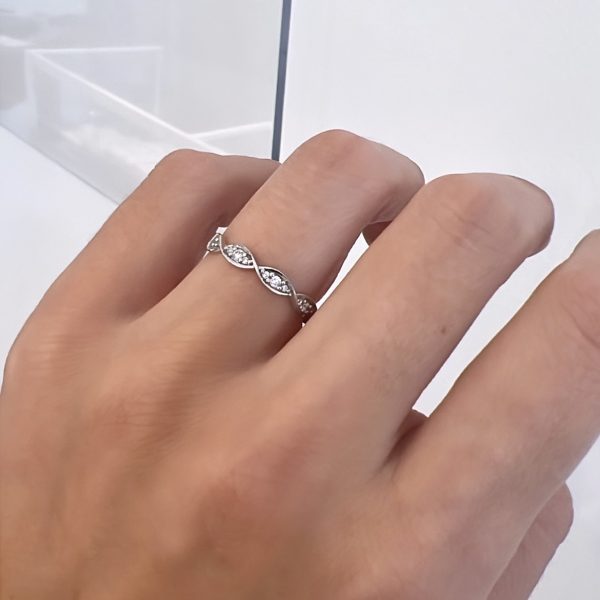 Twist Diamond Band Ring with 0.1ct Diamonds in 9K White Gold - Image 2