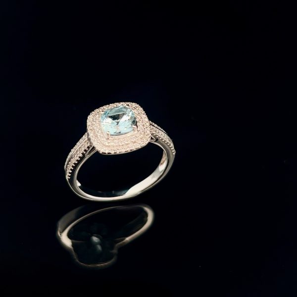 Aquamarine & Diamond Ring in 9K White Gold - Image 4