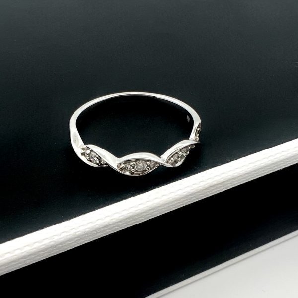 Twist Diamond Band Ring with 0.1ct Diamonds in 9K White Gold - Image 5