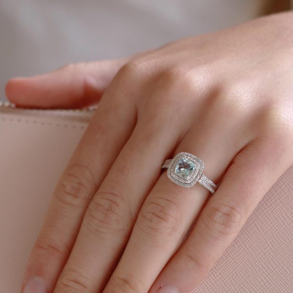 Aquamarine & Diamond Ring in 9K White Gold - Image 6