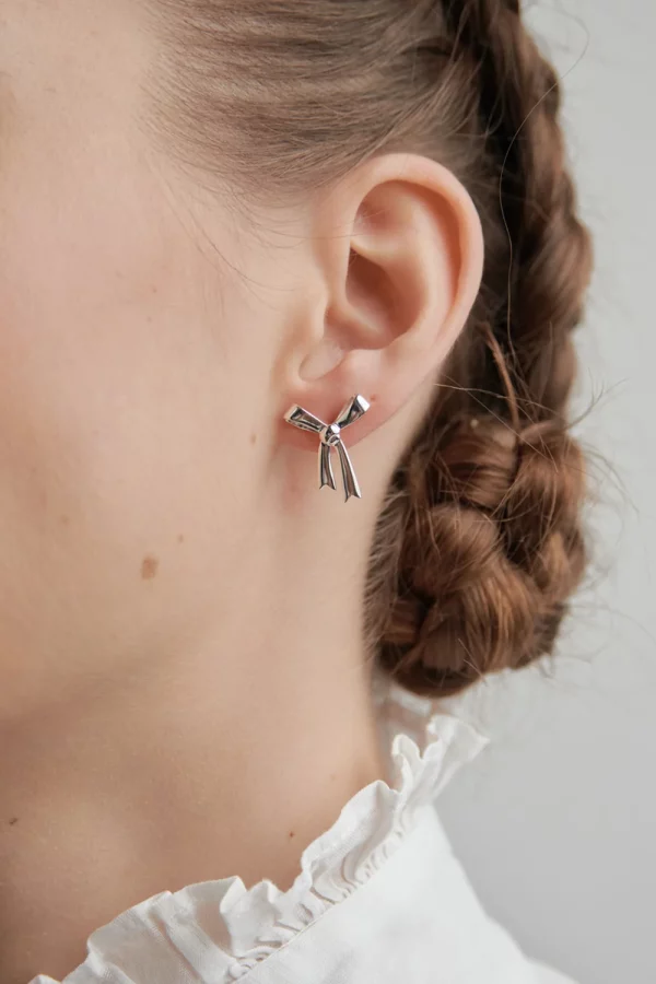 Karen Walker | Bow Studs Silver - Image 2