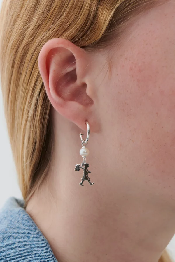 Karen Walker | Girl with a Pearl Earrings Silver - Image 2