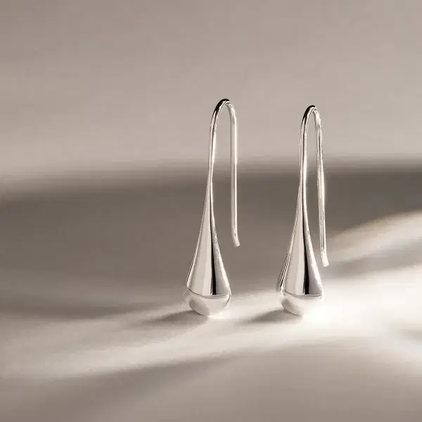 NAJO Silver Teardrop Earrings - Image 4
