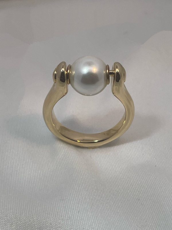 Uno de50 Pearl Moon Ring