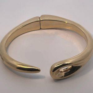 UNO de50 Oval Hinge Bracelet